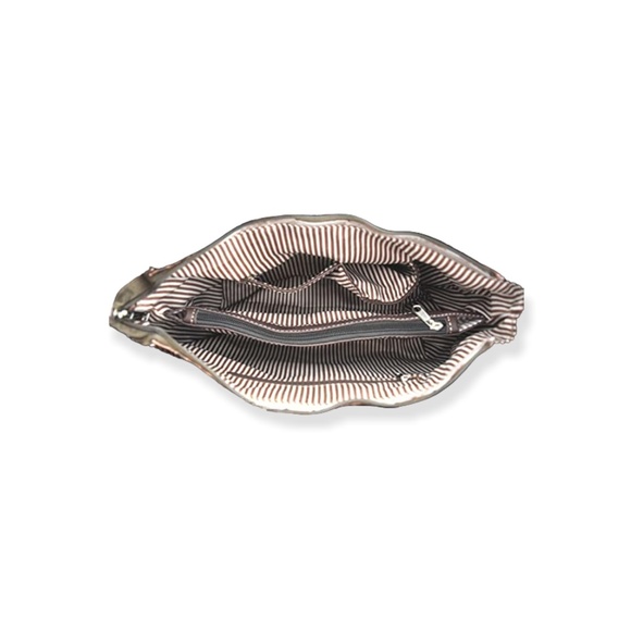 Western Style Rhinestone Concho Concealed Carry Purse Country Handbag - Picture 6 of 7